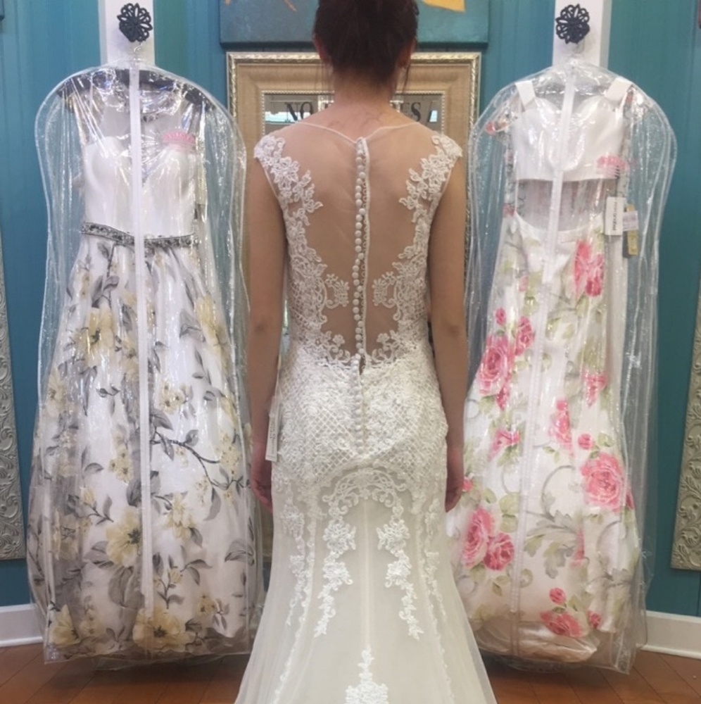Brand new wedding dress